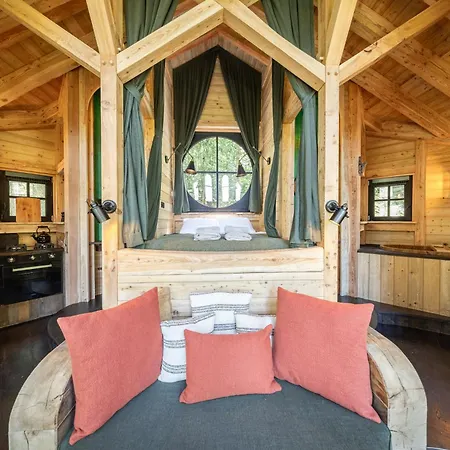 Les Des Dolimarts Aparthotel Bohan