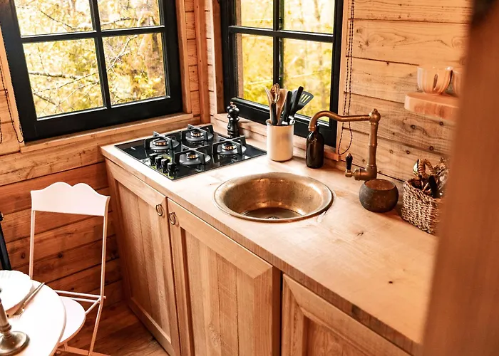 Les Des Dolimarts 3*