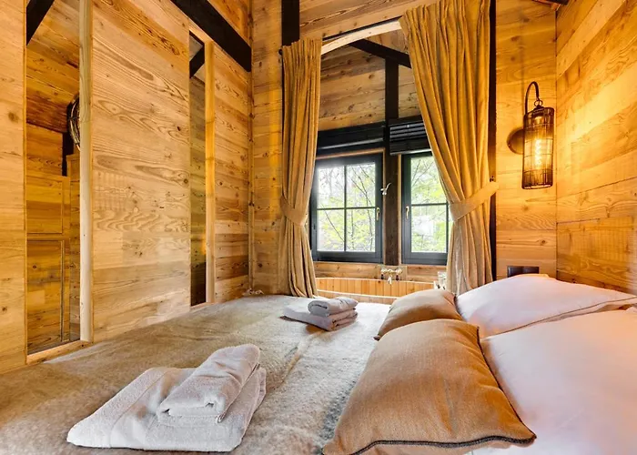 Les Des Dolimarts 3* Bohan